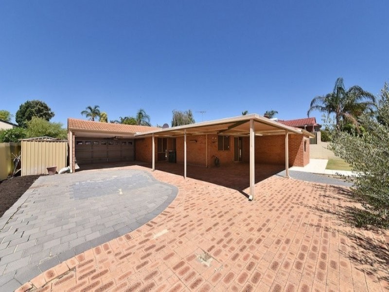 44 Wandearah Way, Kingsley WA 6026