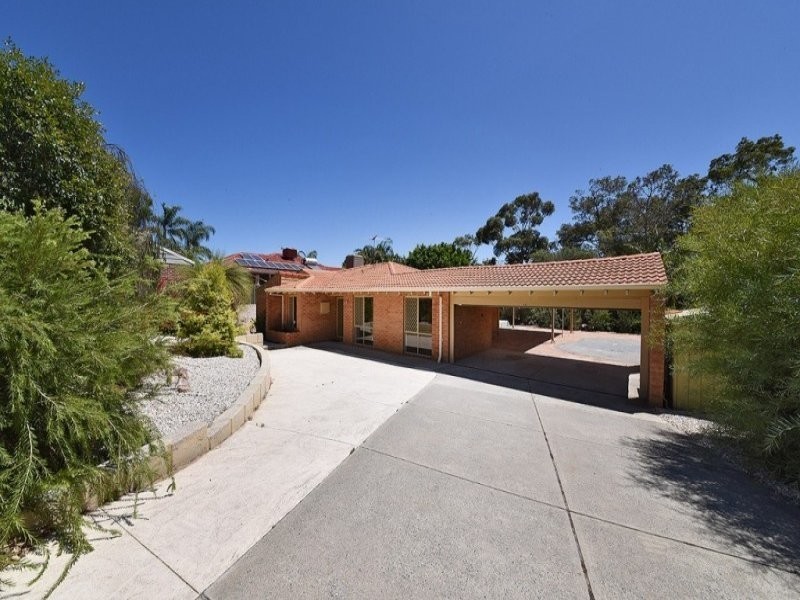 44 Wandearah Way, Kingsley WA 6026