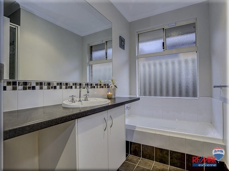 5 Oban Way, Butler WA 6036