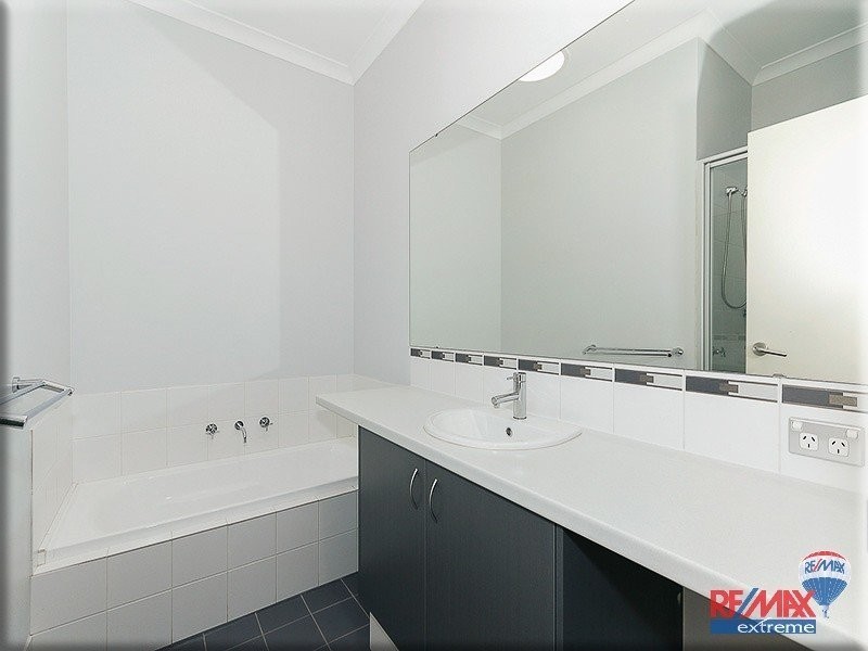 42 Blackrock Avenue, Butler WA 6036