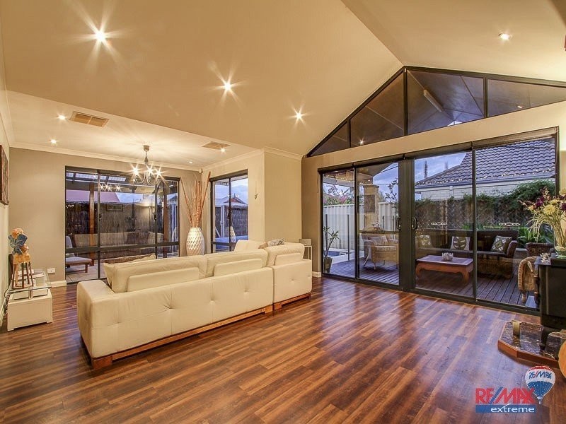 1 Writtle Street, Butler WA 6036