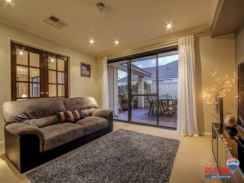 1 Writtle Street, Butler WA 6036