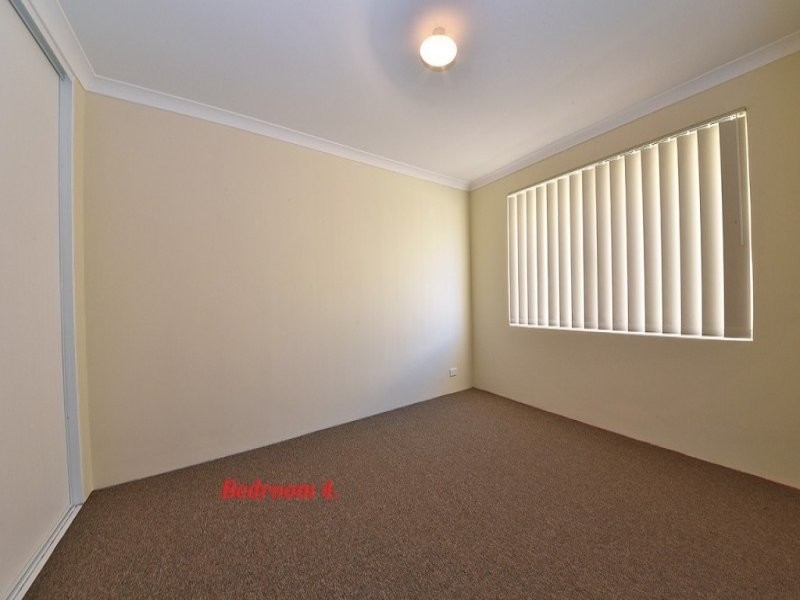 34 Ammanford Crescent, Butler WA 6036