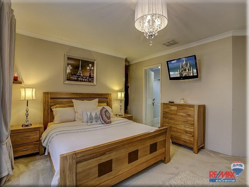 10 Whitland Street, Butler WA 6036