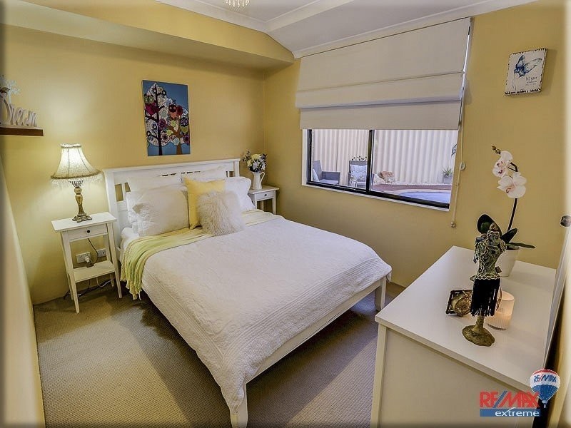 10 Whitland Street, Butler WA 6036