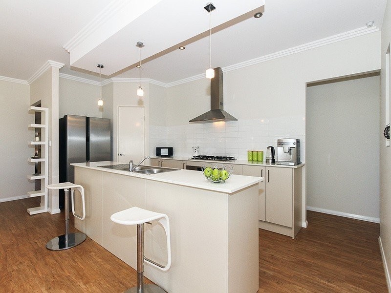 25 Barquentine Avenue, Jindalee WA 6036