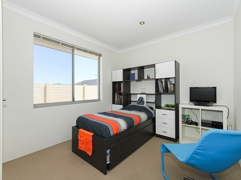 25 Barquentine Avenue, Jindalee WA 6036