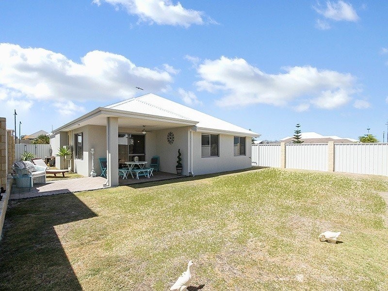25 Barquentine Avenue, Jindalee WA 6036