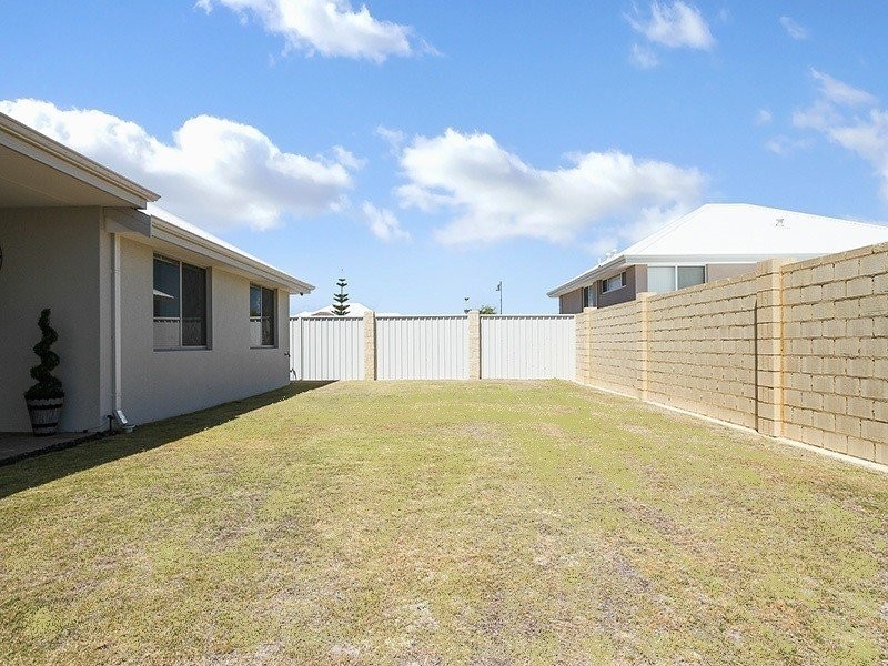 25 Barquentine Avenue, Jindalee WA 6036