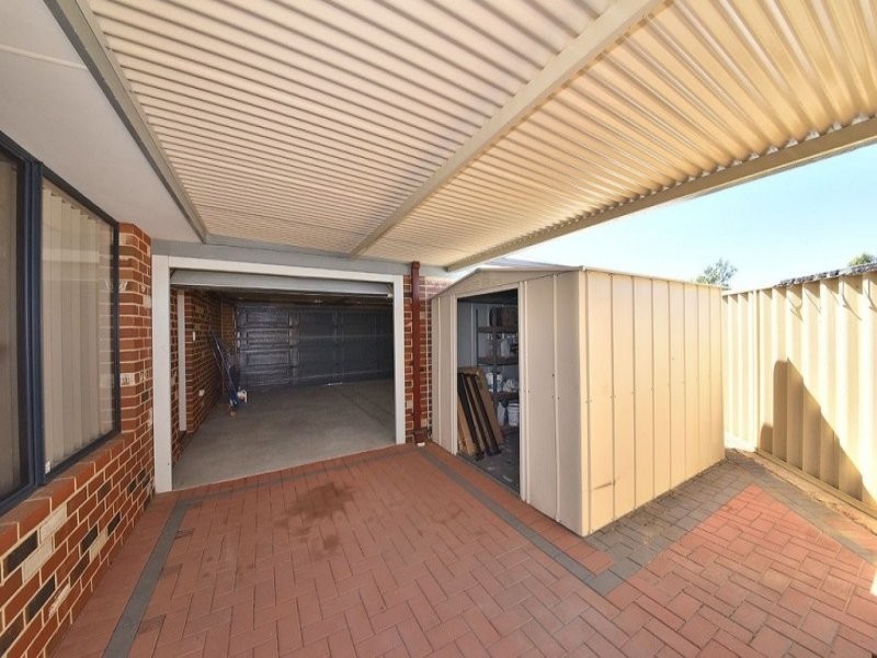 6 Kahana Parkway, Butler WA 6036