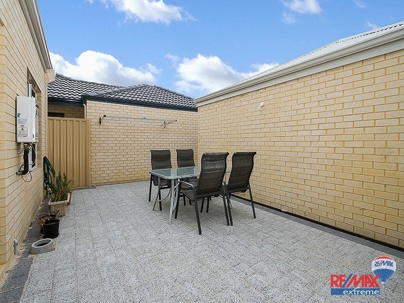 11 Tredegar Street, Butler WA 6036