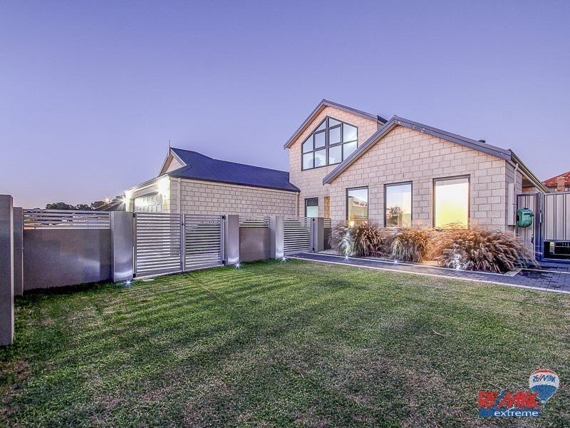 176 Lagoon Drive, Yanchep WA 6035