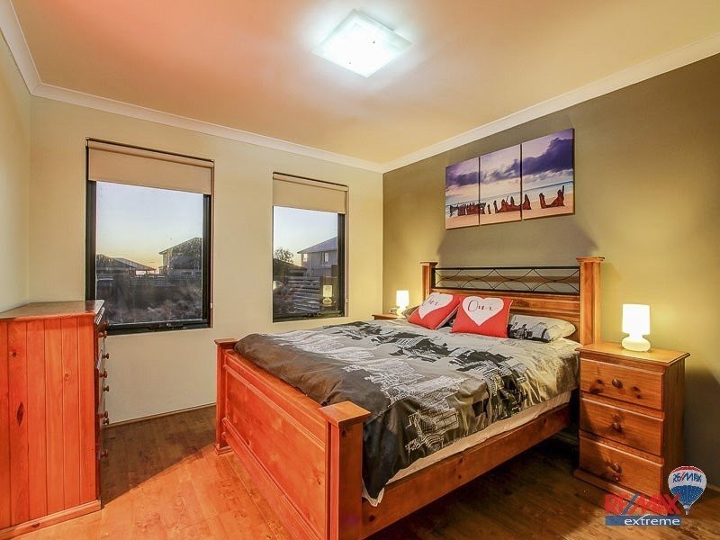 176 Lagoon Drive, Yanchep WA 6035