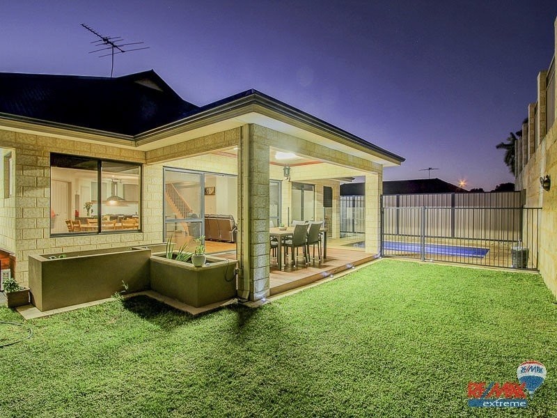 176 Lagoon Drive, Yanchep WA 6035