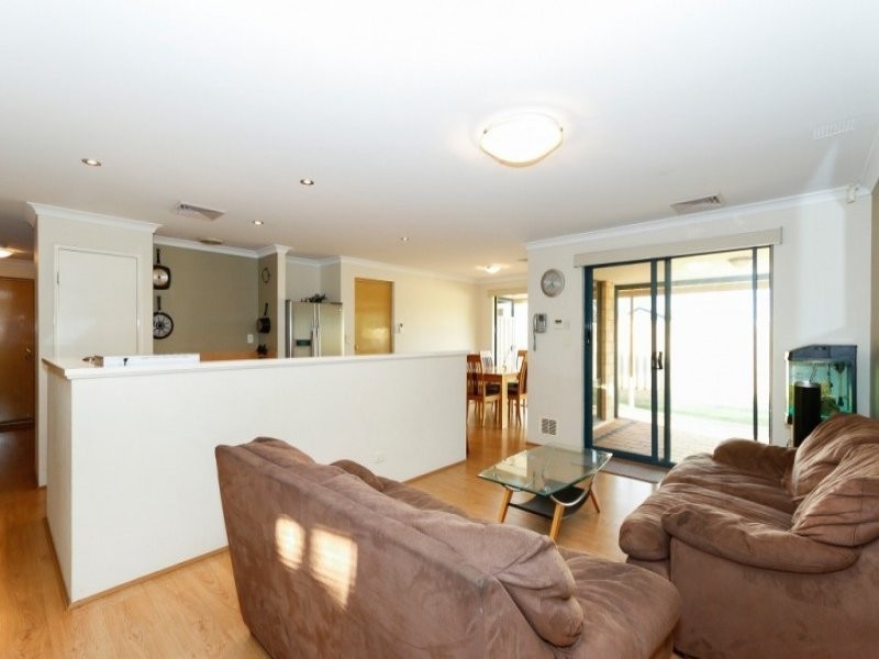 71 Pembury Way, Butler WA 6036