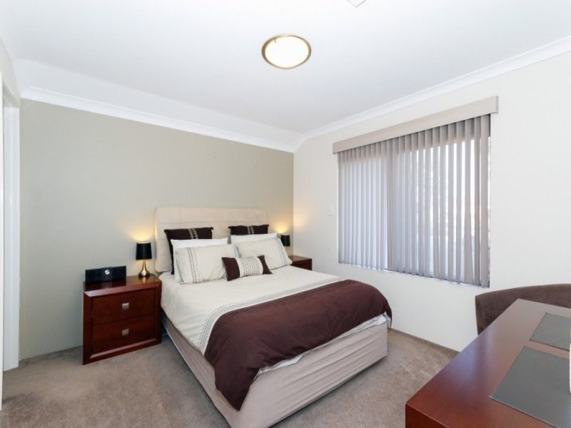 71 Pembury Way, Butler WA 6036