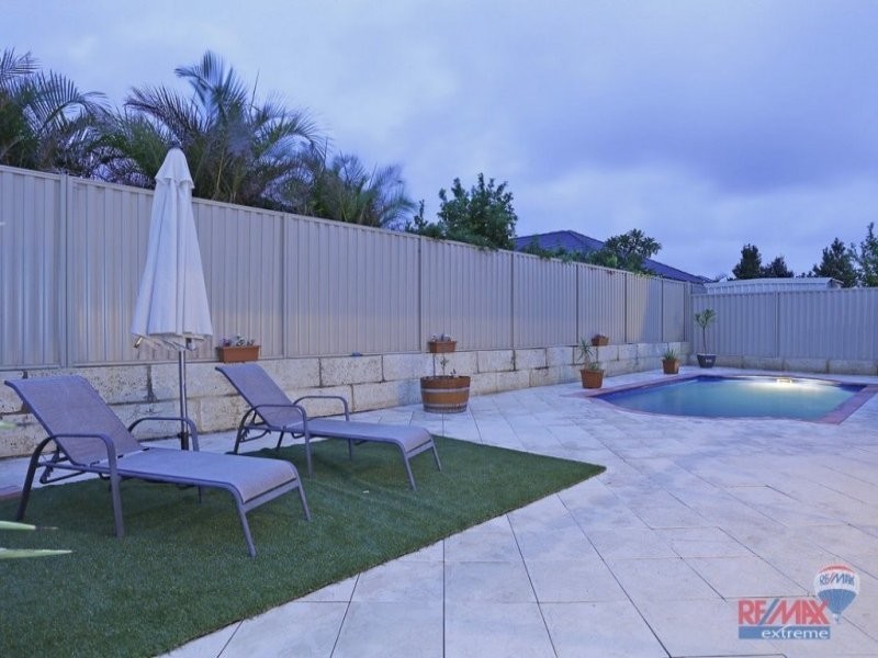 61 Shepperton Drive, Butler WA 6036