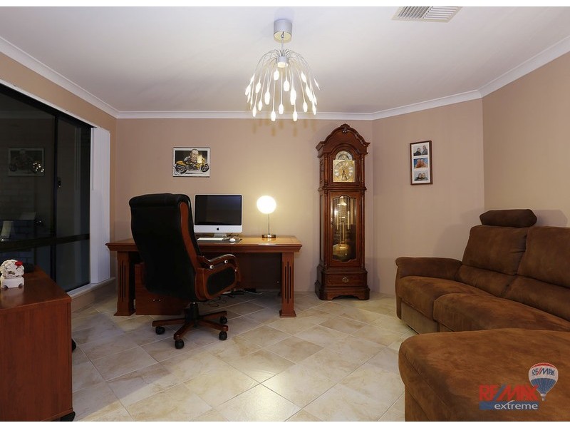 61 Shepperton Drive, Butler WA 6036