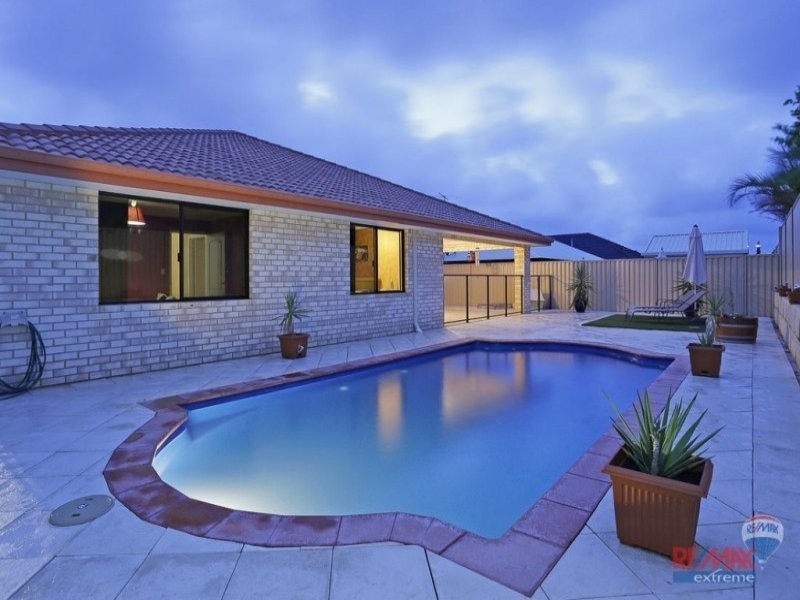 61 Shepperton Drive, Butler WA 6036