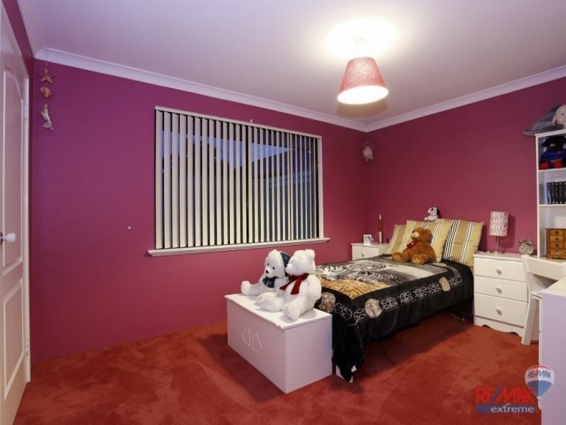 61 Shepperton Drive, Butler WA 6036