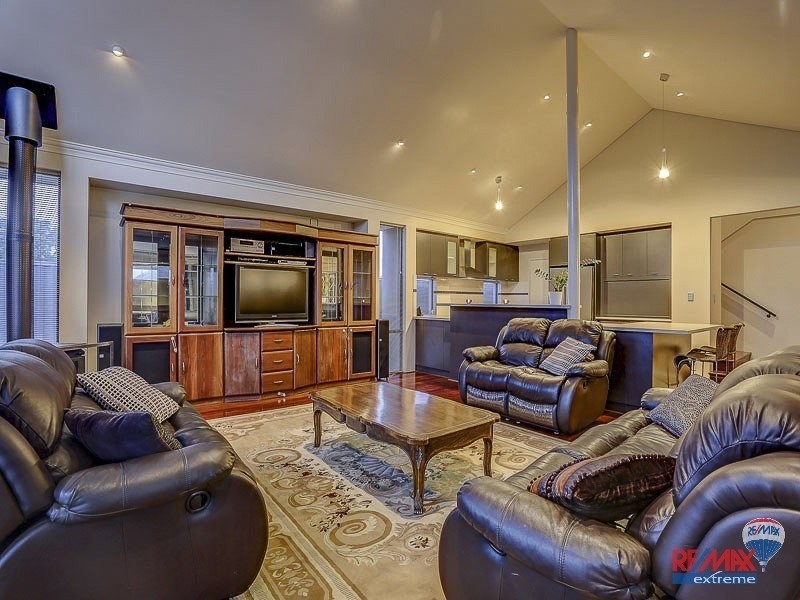 23 Sovereign Drive, Two Rocks WA 6037