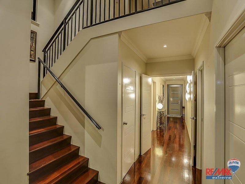 23 Sovereign Drive, Two Rocks WA 6037