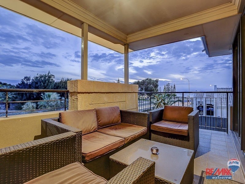 23 Sovereign Drive, Two Rocks WA 6037