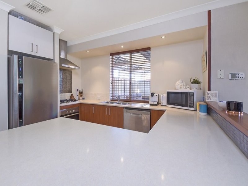 5 Abba Place, Merriwa WA 6030