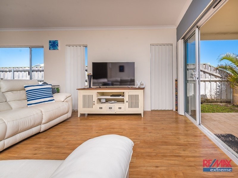 12 Seaside Avenue, Yanchep WA 6035