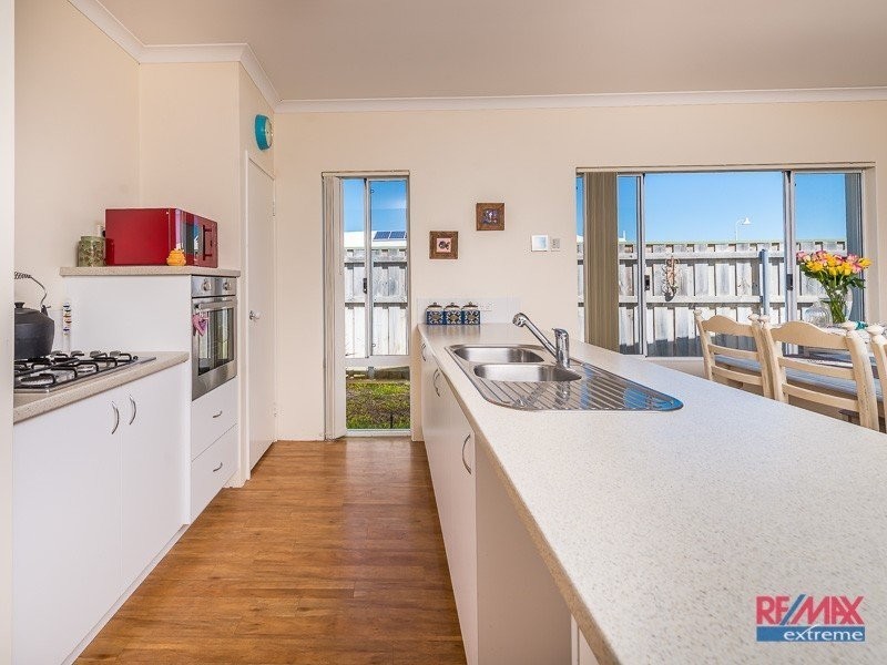 12 Seaside Avenue, Yanchep WA 6035