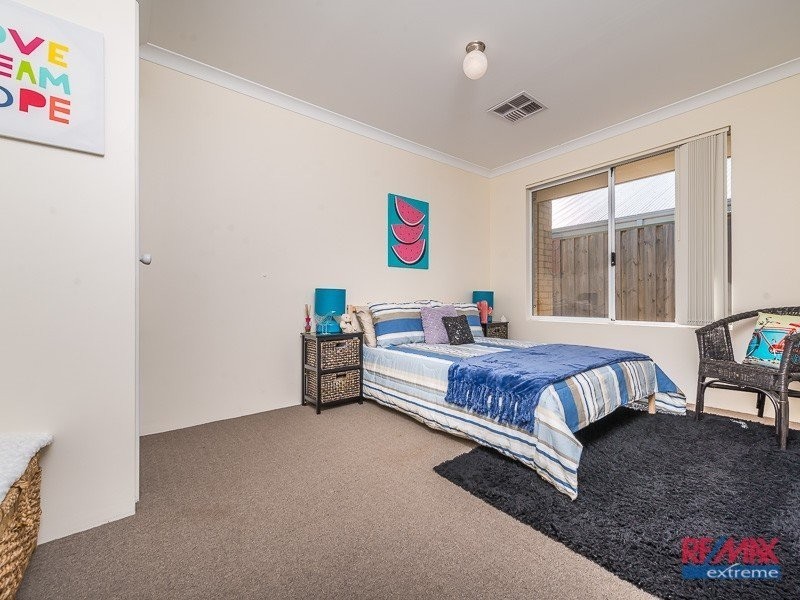 12 Seaside Avenue, Yanchep WA 6035