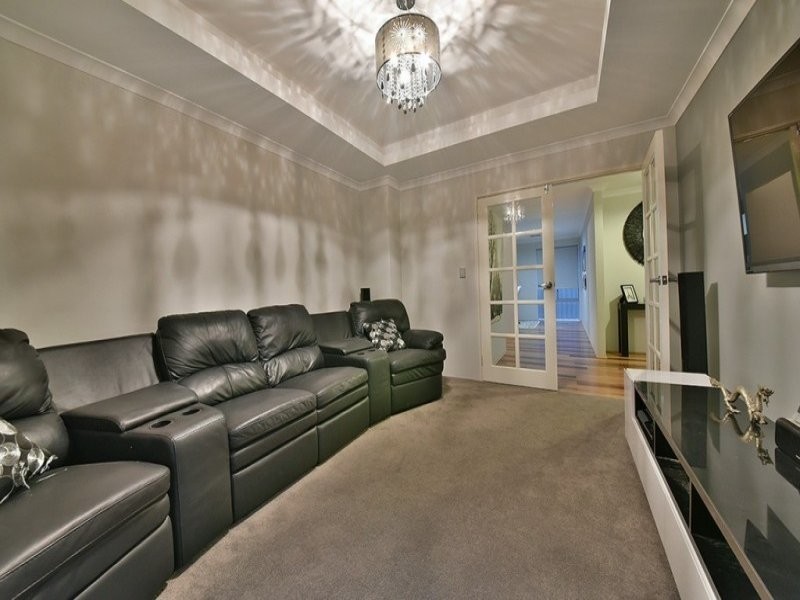 29 Farnham Pass, Alkimos WA 6038