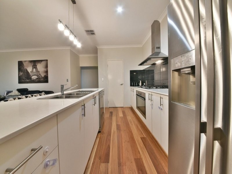 29 Farnham Pass, Alkimos WA 6038