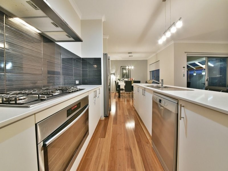 29 Farnham Pass, Alkimos WA 6038