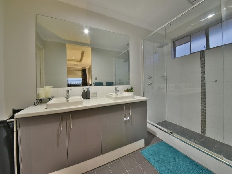 29 Farnham Pass, Alkimos WA 6038