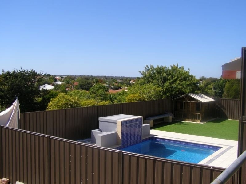 32 Greygum Crescent, Quinns Rocks WA 6030