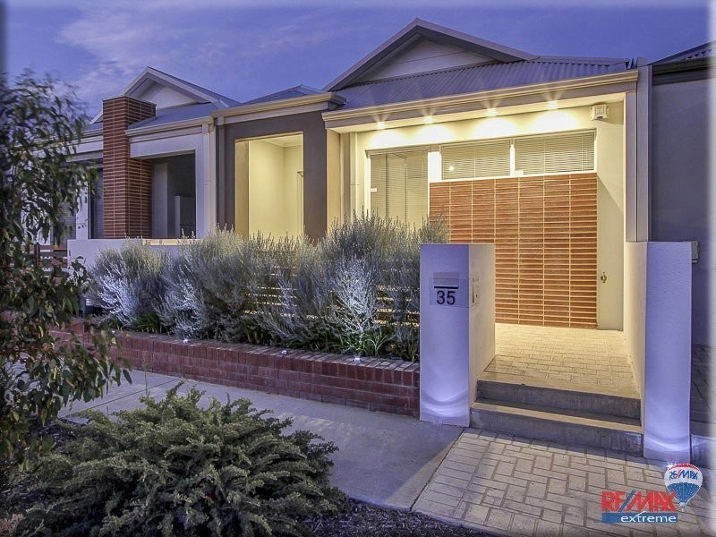 35 Mercado Way, Alkimos WA 6038