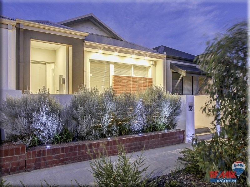 35 Mercado Way, Alkimos WA 6038