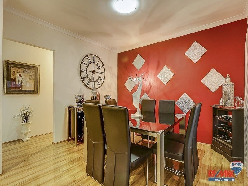 11 Tinsel Street, Yanchep WA 6035