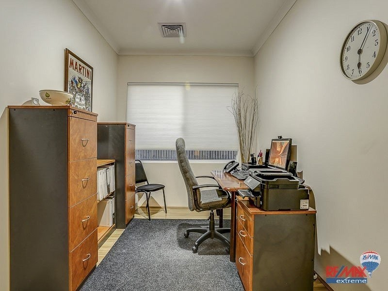 11 Tinsel Street, Yanchep WA 6035