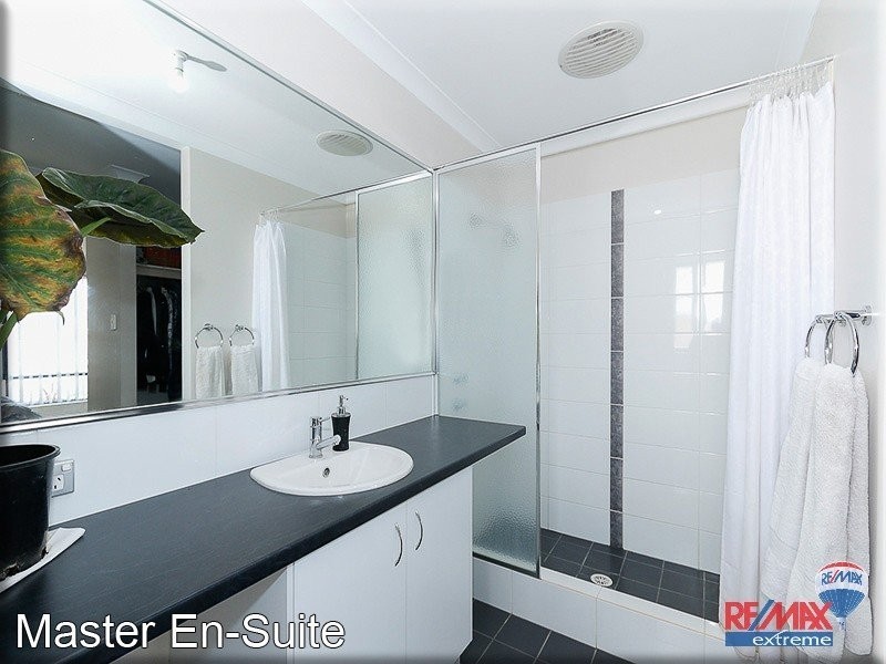 20 Helmsley Parkway, Alkimos WA 6038