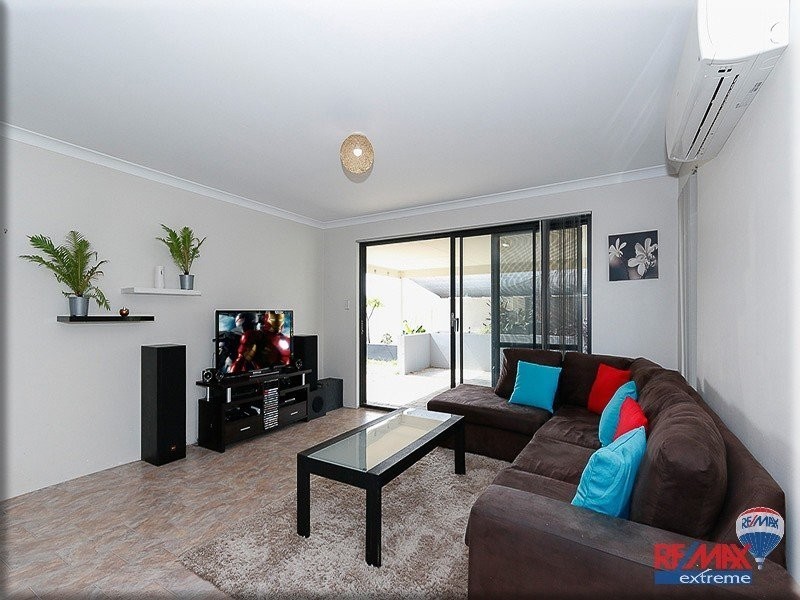 20 Helmsley Parkway, Alkimos WA 6038