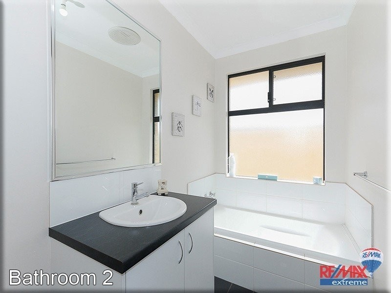 20 Helmsley Parkway, Alkimos WA 6038