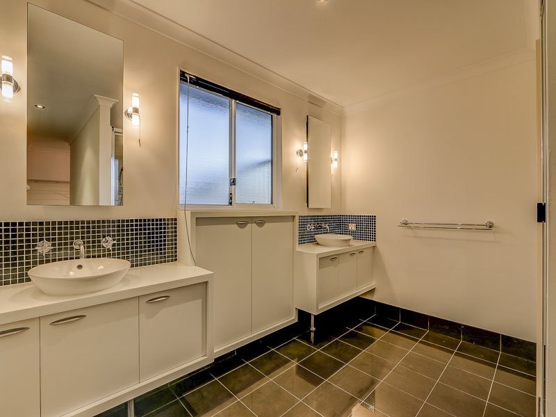73 Lindsay Beach Boulevard, Yanchep WA 6035