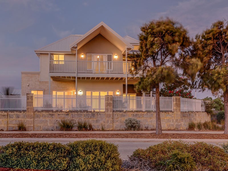 73 Lindsay Beach Boulevard, Yanchep WA 6035