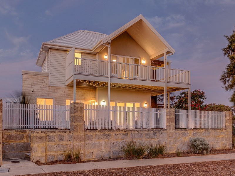 73 Lindsay Beach Boulevard, Yanchep WA 6035
