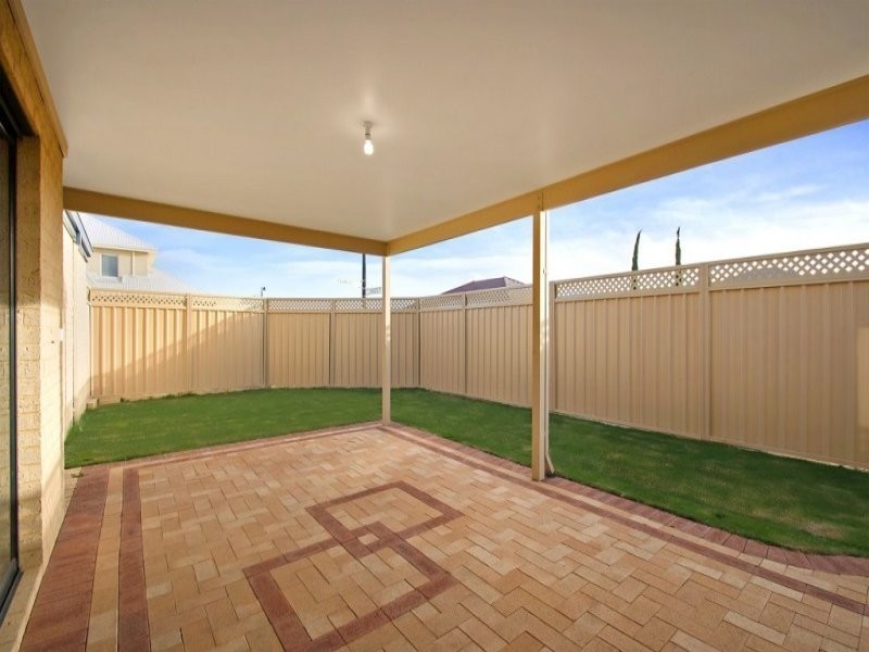 22 Ballymote Gardens, Ridgewood WA 6030