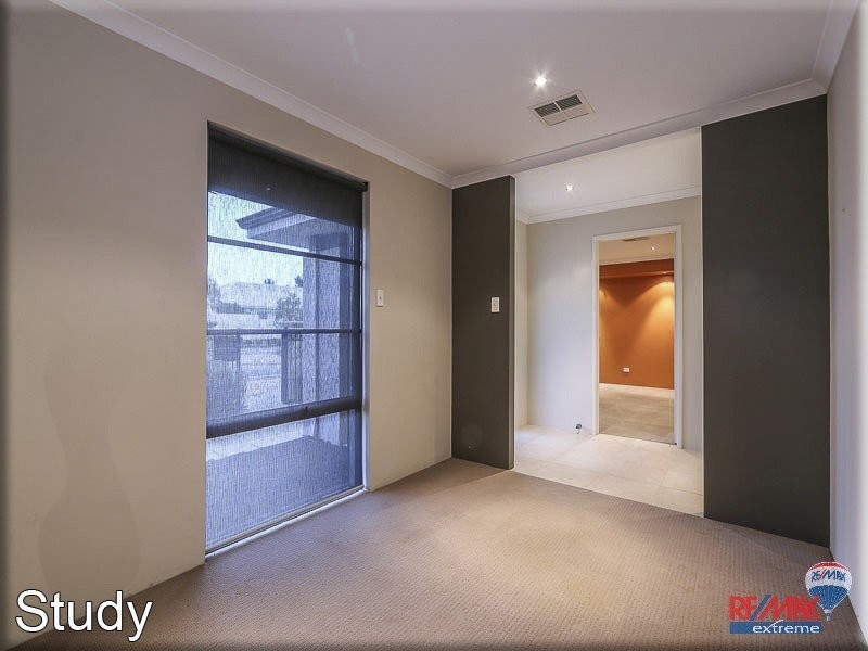 5 Landbeach Boulevard, Butler WA 6036