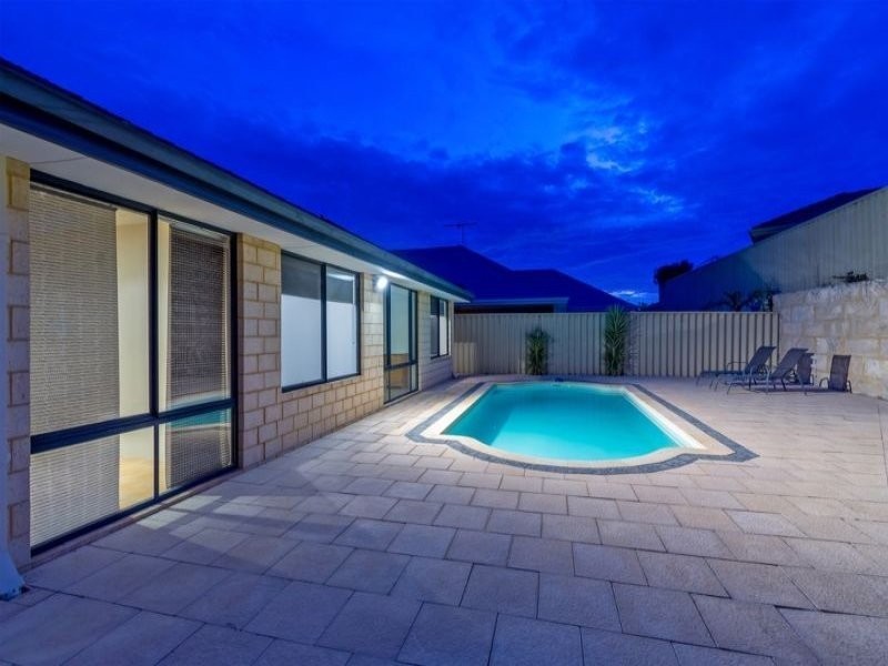 7 Coniston Parkway, Butler WA 6036