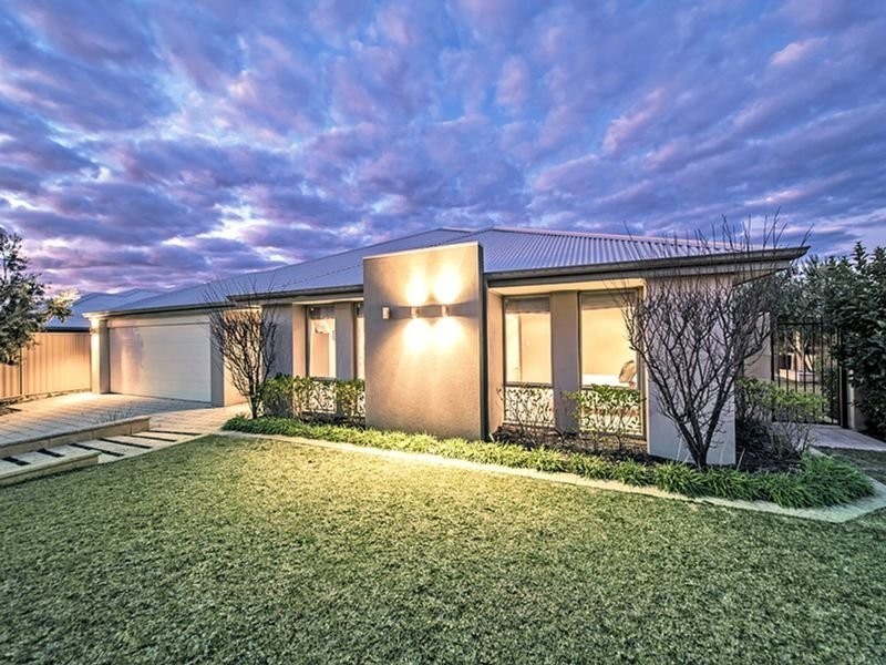 2 Impington Road, Butler WA 6036